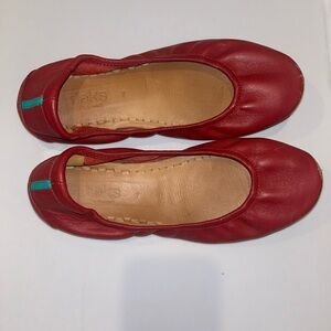 tieks red size 7